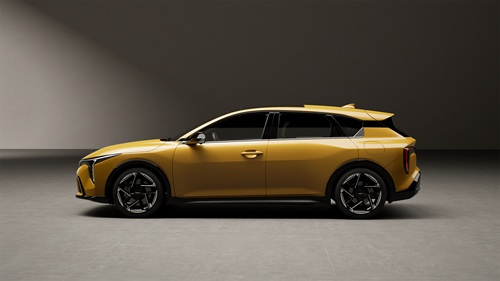 Kia K4