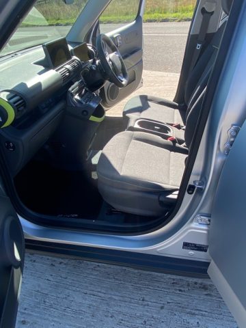 Hyundai INSTER Cross