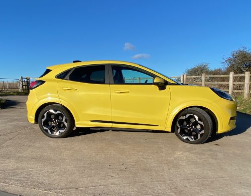 Ford Puma Gen-E Premium all-electric compact SUV