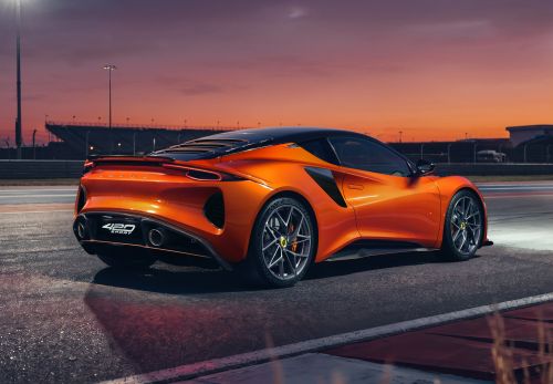 Lotus Emira 420 Sport