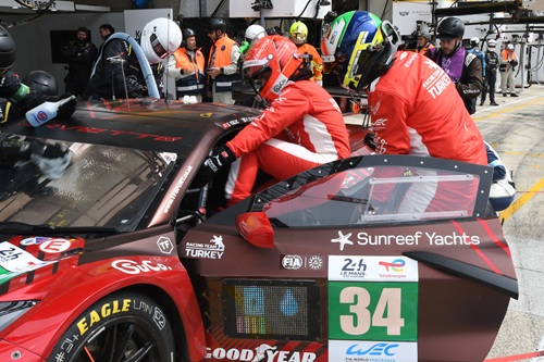#34 Corvette fastest LMGT3 (photo by Melissa Warren)