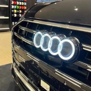 Audi-Light-Up-Emblem