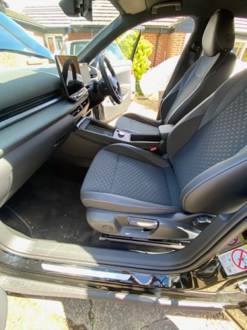 Volkswagen T-Roc 150 R