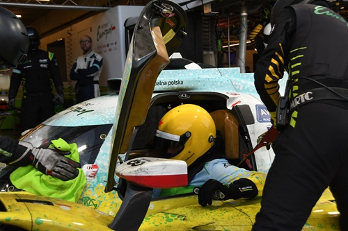 #43 LMP2 winner pit stop (Photo by Melissa Warren)