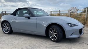 Mazda MX-5 Roadster Exclusive