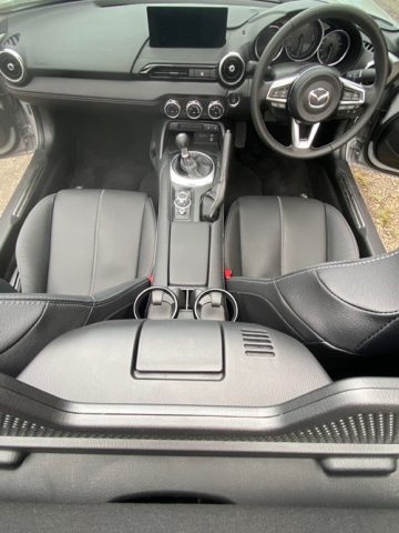 Mazda MX-5 Roadster Exclusive