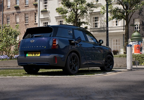 New MINI Countryman SE Midnight Edition New MINI Countryman SE Midnight Edition