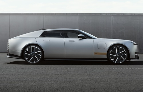 Jaguar Type 01