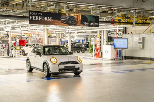 BMW achieves one million vehicles moved without drivers